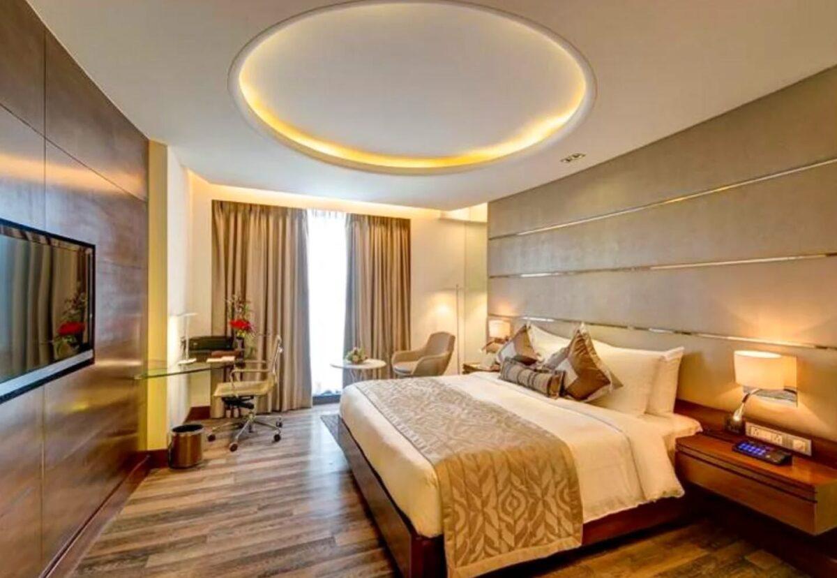 Factors to Consider When Choosing the Best 5-Star Hotel in Bhubaneswar for Your Wedding